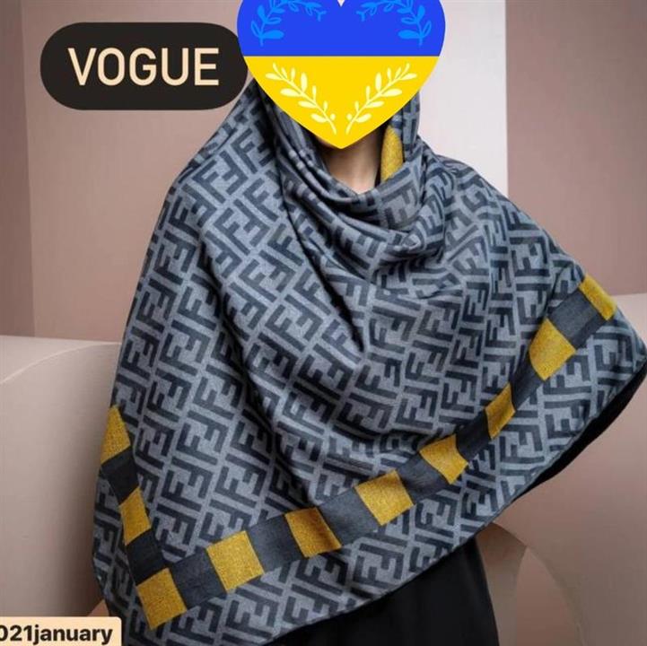 روسری ابریشمی مارک فندی قواره 140